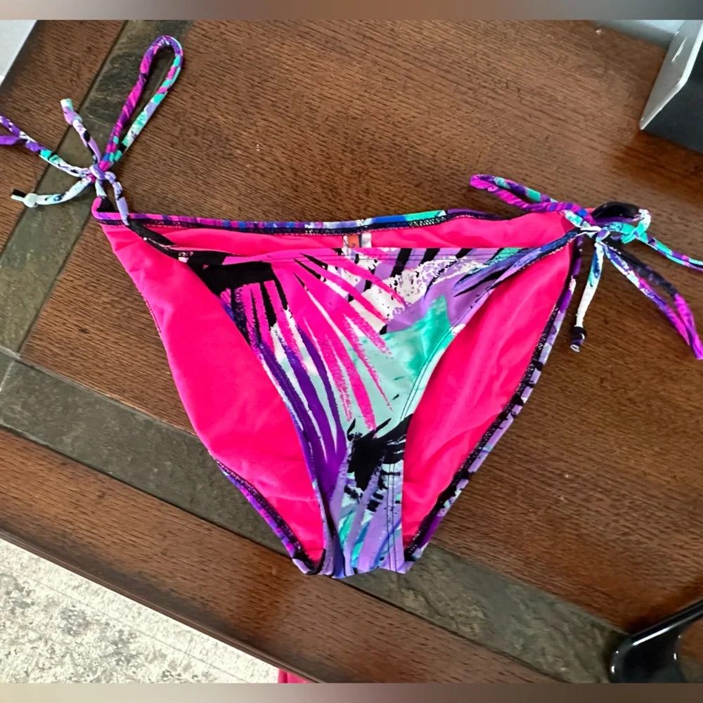EUC Sz L Apollo Swim bottom
